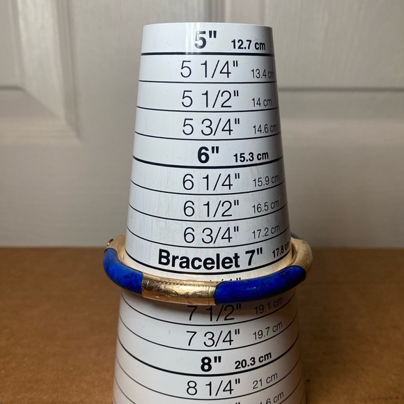14K Yellow Gold Vintage Lapis Lazuli Bangle